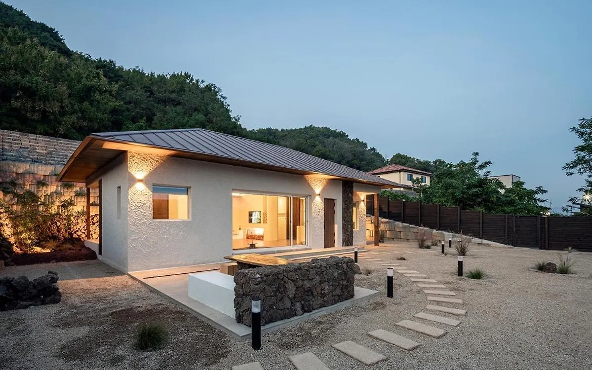 Rumah liburan Stay Gaia Incheon